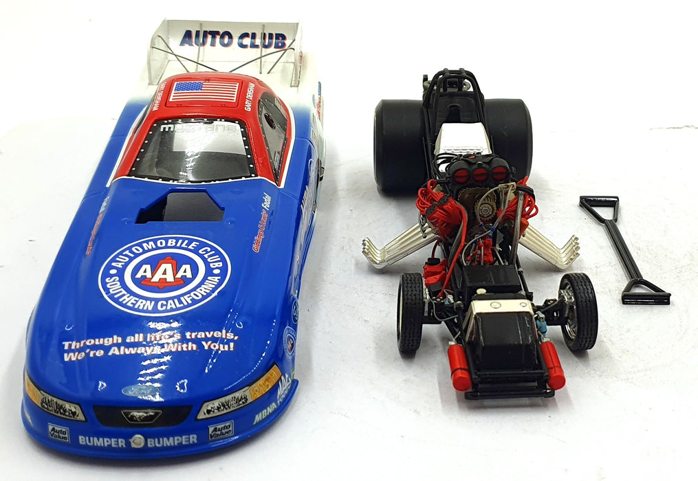 Action 1/24 Scale 102699 - Mustang Funny Car Dragster 2002 - Densham