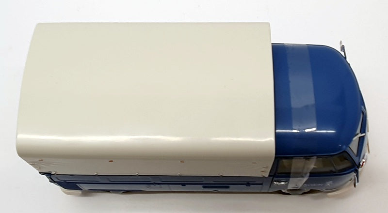 Solido 1/18 Scale Diecast S1806702 - Volkswagen T1 Pickup - Blue