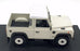 Universal Hobbies 1/18 Scale 3846 - Land Rover Defender 90 Pick Up - White
