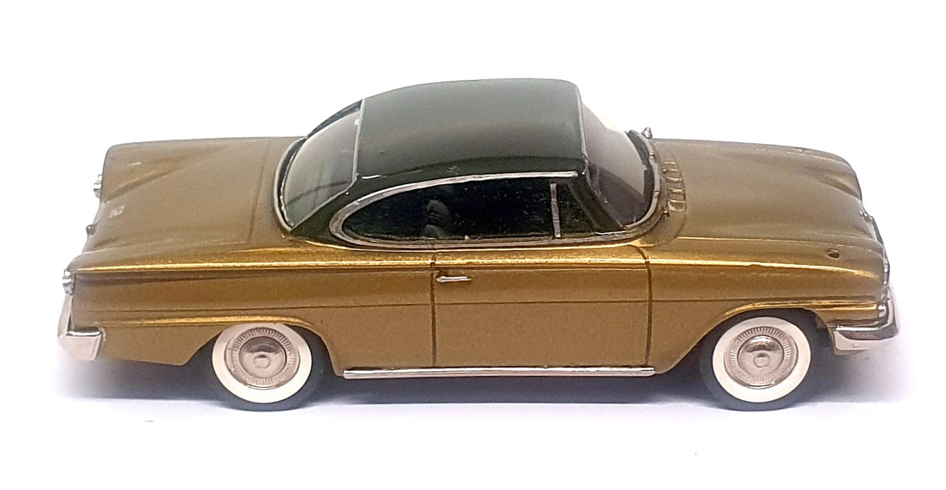 Lansdowne Crossway 1/43 Scale No. 004 - 1961 Ford Capri Coupe - Gold/Green Roof