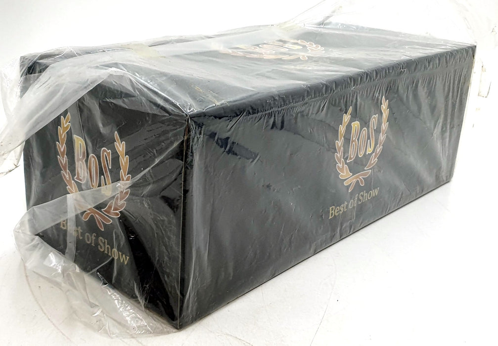 BOS Models 1/18 Scale Resin BOS273 - Chrysler Newport Convertible - Gold