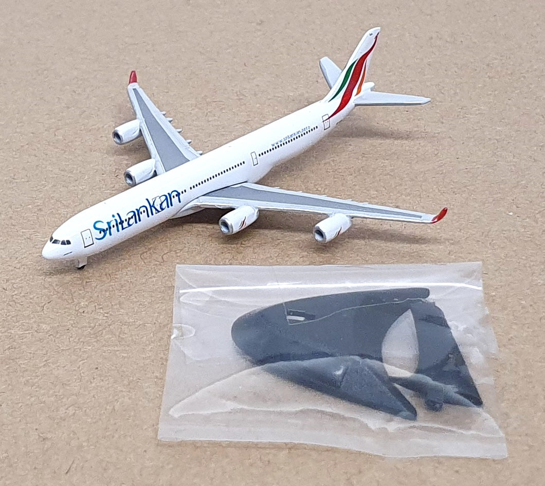 Herpa 1/1000 Scale AB2702 - Airbus A340-300 Aircraft Srilankan Airways 4R-ADA