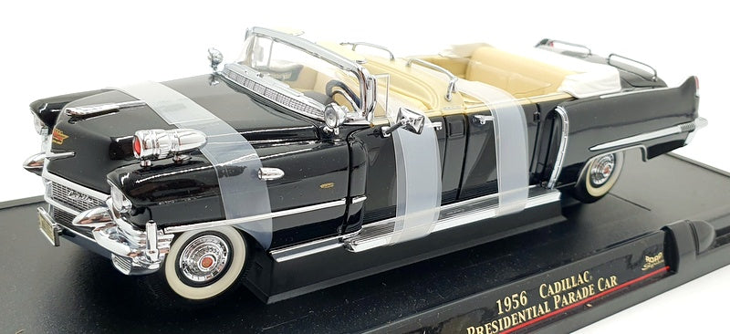 Road Signature 1/24 Scale 24038 - 1956 Cadillac Presendential Parade Car