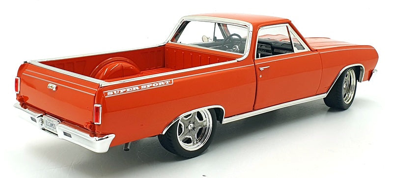 Acme 1/18 Scale Diecast A1805412 - 1965 Chevrolet El Comino SS Custom Cruiser