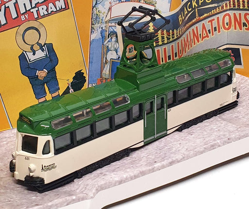 Corgi 15cm Long 44002 Blackpool Brush Railcoach Tram Current Livery Green/White