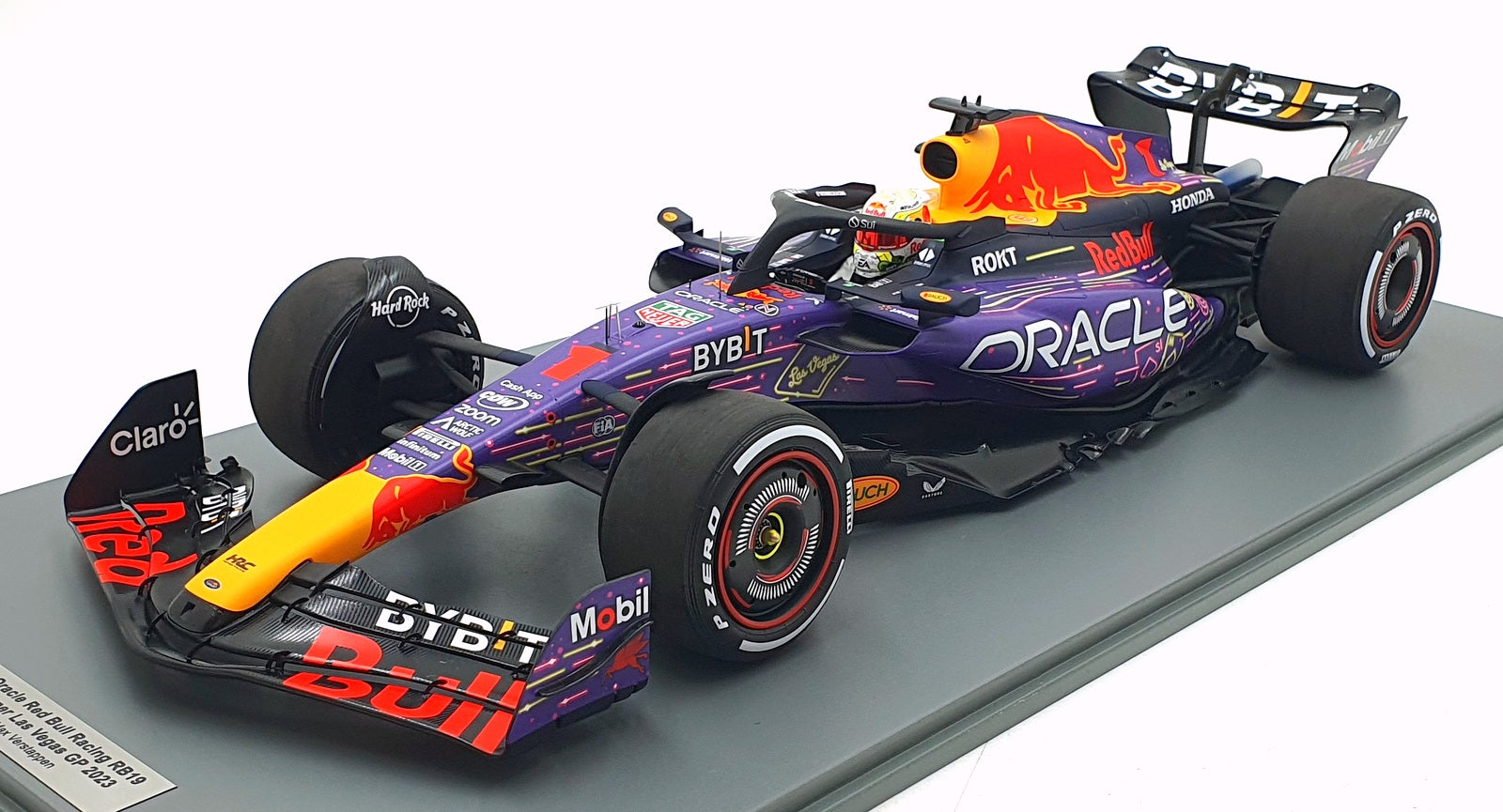 Spark 1/12 Scale 12S042 - Red Bull Racing RB19 Las Vegas 2023 #1 M.Verstappen