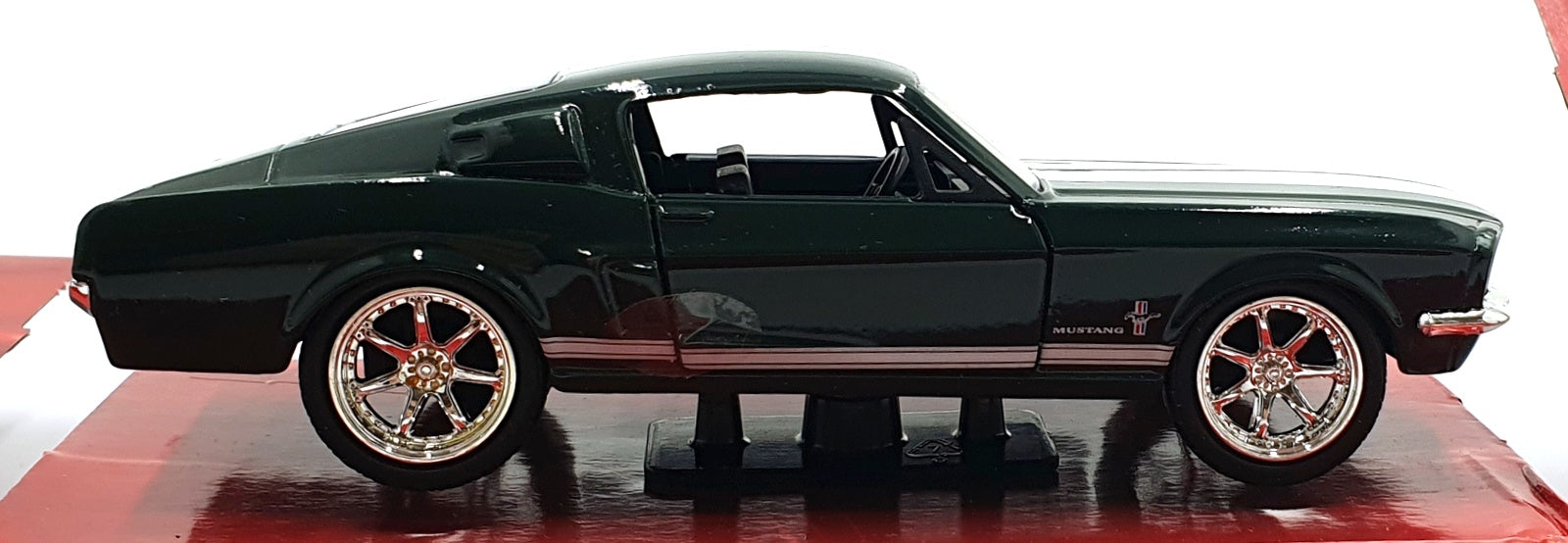 Jada 1/32 Scale 99519 - Fast and Furious 1967 Ford Mustang - Dark Green