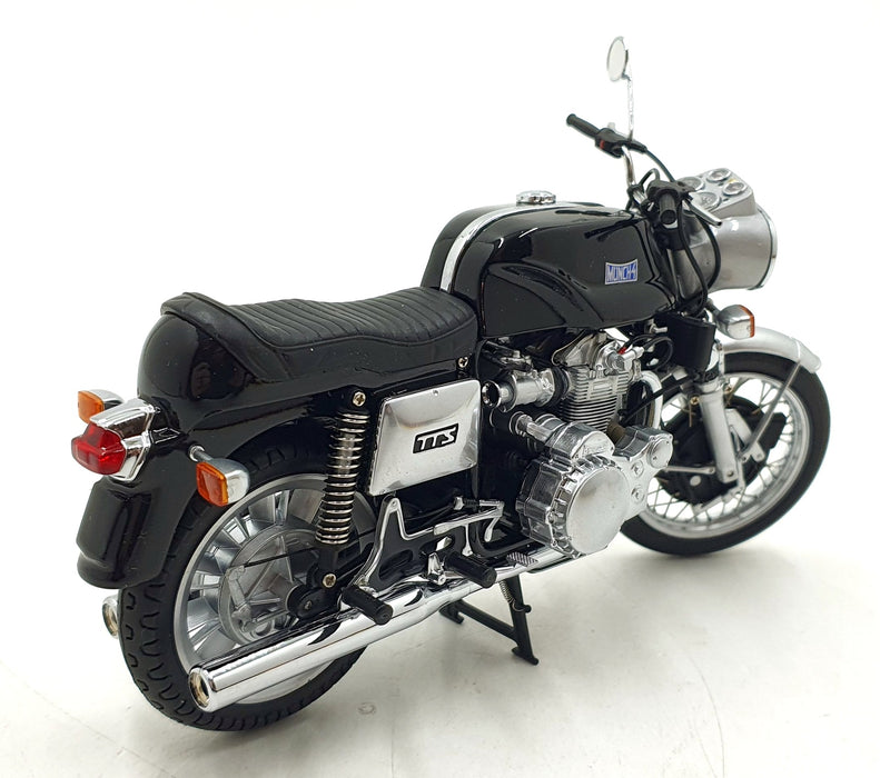 Minichamps 1/12 Scale 122 011000 - 1966 Munch Mummut 4 TTS - Black/Silver