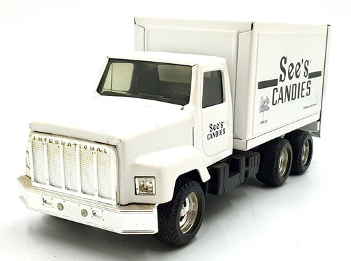 Ertl 10cms Long 3346 - International See's Candies Delivery Truck - White