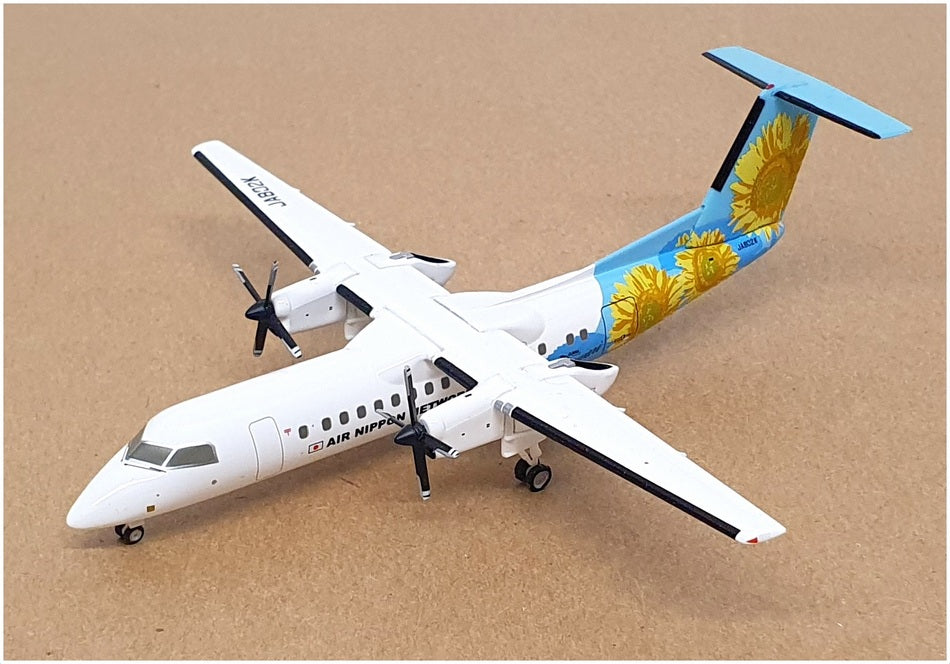 A-net 1/200 Scale DH28002 - De Havilland DHC8-300 Himawari Aircraft JA802K