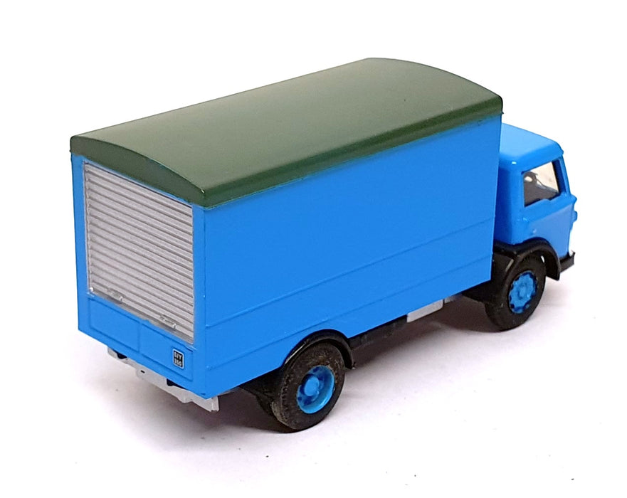 Base Toys 1/76 Scale Diecast CV-01 - Ford D Series Box Van - Blue