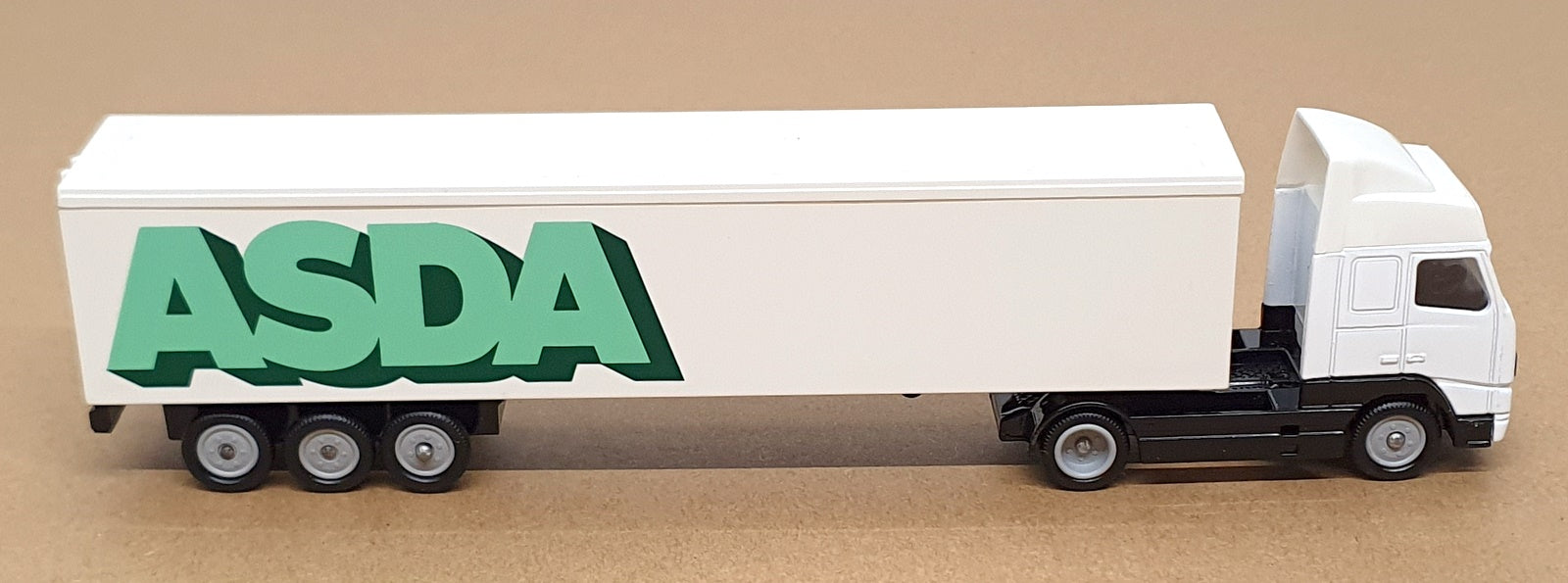 Lledo 22cm Long Diecast PM119 - Volvo Truck & Trailer ASDA - White