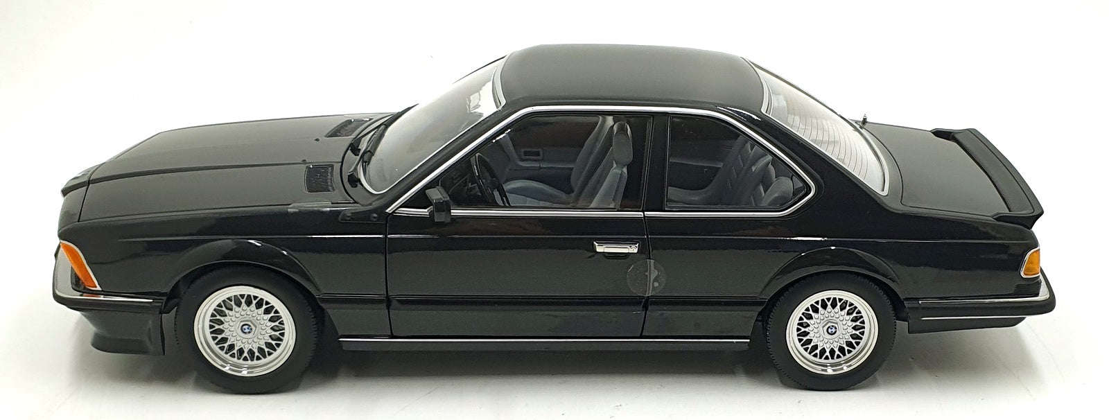 KK Scale 1/12 Scale KKDC120163 - 1987 BMW M635 CSI - Black