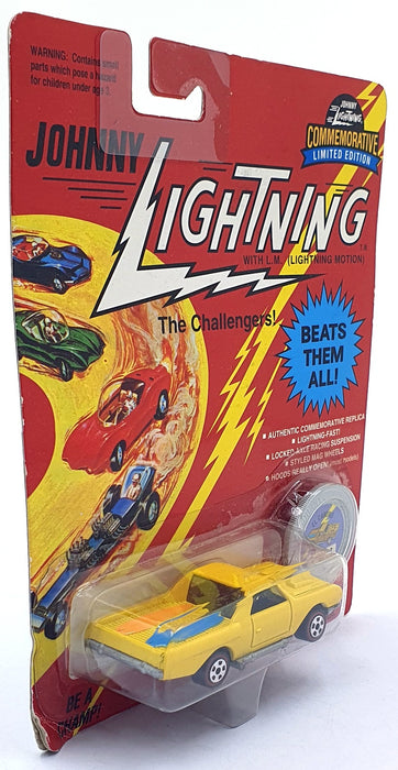 Johnny Lightning 1/64 Scale 100-170 The Challengers Chevrolet El Camino Yellow