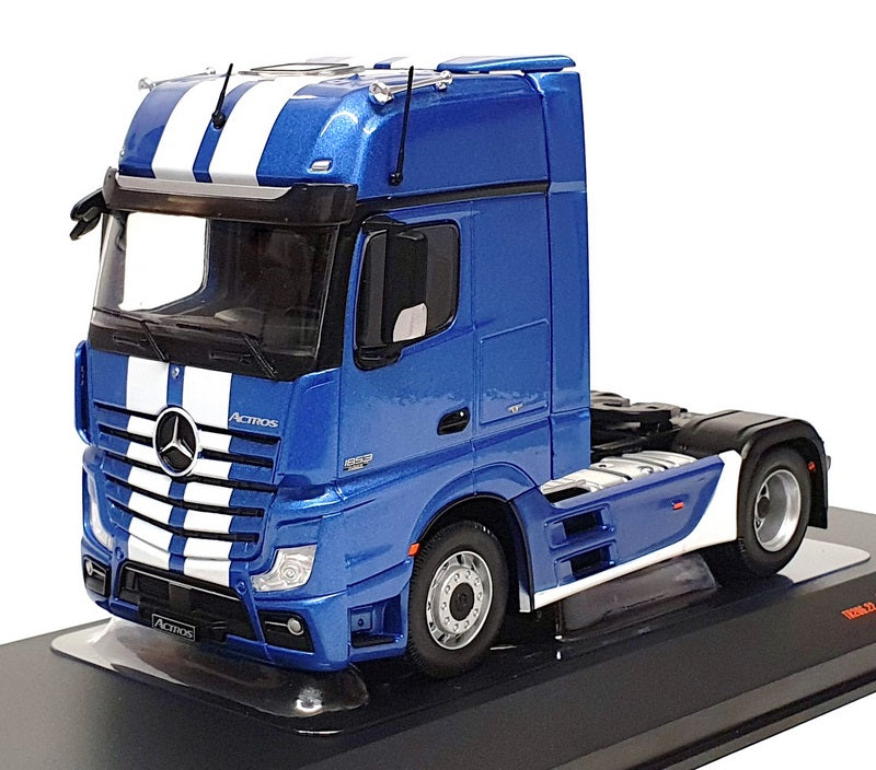 Ixo 1/43 Scale TR206.22 - Mercedes Benz Actros MP4 Truck - Met. Blue/White
