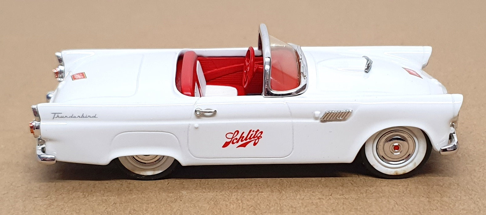 Durham Classics 1/43 Scale DC-33 - 1955 Ford Thunderbird Schlitz 1 Of 150 White