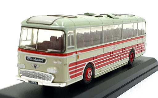 Oxford Diecast 1/76 Scale 76PAN005 - Plaxton Panorama Sheffield United Tours