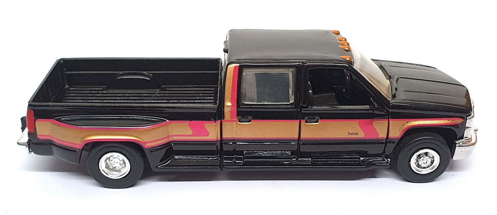 Road Champs 1/43 Scale Diecast 64405 - Chevrolet Dooley Truck - Black/Gold