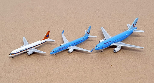 Herpa 1/1000 Scale 570039 - 3 Piece Hapag-Lloyd Set Boeing (2) Airbus (1)