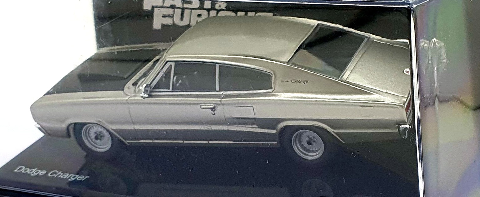 DeAgostini 1/43 Scale F220CMC089 - Fast and Furious Dodge Charger - Silver