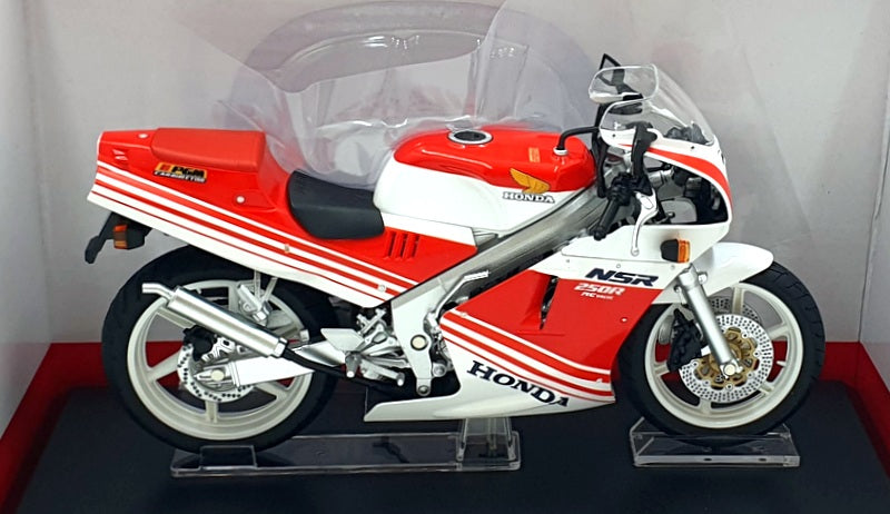 Aoshima 1/12 Scale 11156-3800 - 1988 Honda NSR250R - Red/White