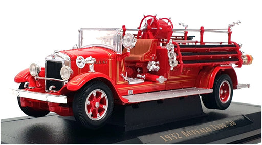 Road Signature 1/43 Scale 43005 - 1932 Buffalo Type 50 Fire Engine - Red