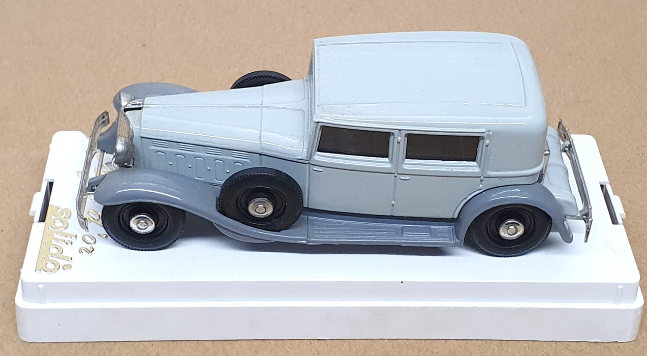 Solido 1/43 Scale 4097 - 1934 Renault Reinastella RM2 - 2-Tone Grey