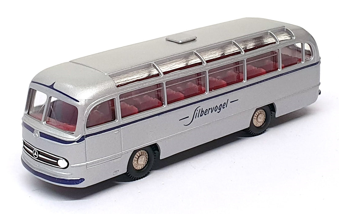 Brekina 1/87 Scale 0321 - Mercedes Benz Bus Coach Silbervogel - Silver