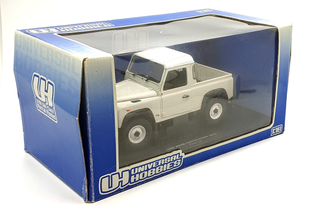 Universal Hobbies 1/18 Scale 3846 - Land Rover Defender 90 Pick Up - White