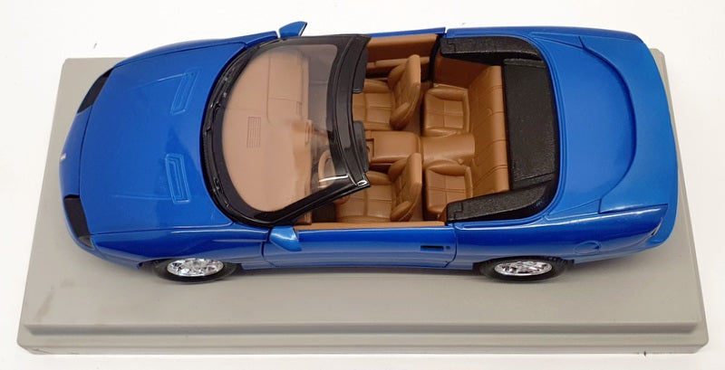 ERTL 1/18 Scale Diecast 7207 - 1996 Chevrolet Camaro Z28 - Blue