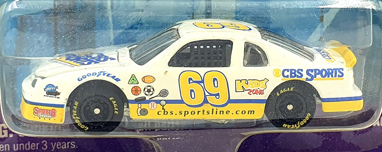 Johnny Lightning 1/64 453-10 - CBS Sports #69 - White/Yellow