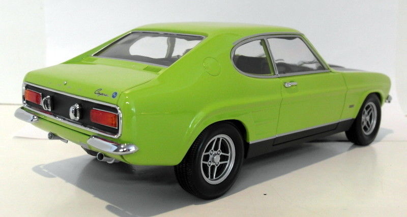 Minichamps 1/18 Scale 150 089075 - Ford Capri MK1 RS 2600 1970 Green/Black