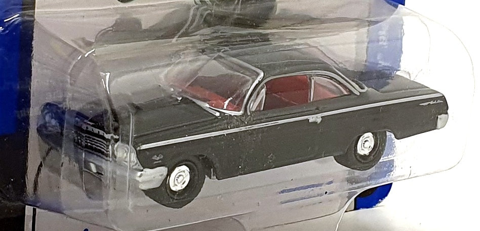 Johnny Lightning 1/64 Scale JLCG027 - 1962 Chevrolet Bel Air - Tuxedo Black