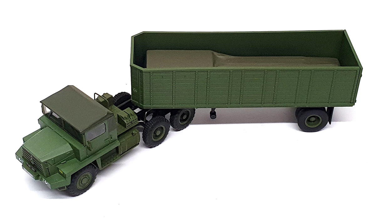 Altaya 1/43 Scale 4199 - Berliet TBC 8 KT Military Truck & Trailer - Green
