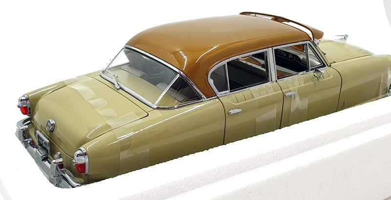 Sun Star 1/18 Scale 5112 - 1952 Nash Ambassador Airflyte Ann - Gold/Champagne