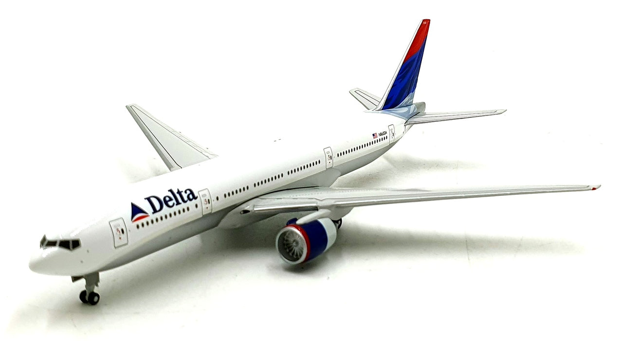 Gemini Jets 1/400 Scale GJDAL090 - Delta Boeing 777-200 Aircraft