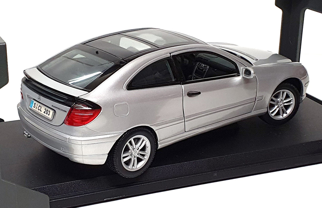 Maisto 1/18 Scale Diecast 31614 - Mercedes Benz C-Klasse Sportcoupe - Silver
