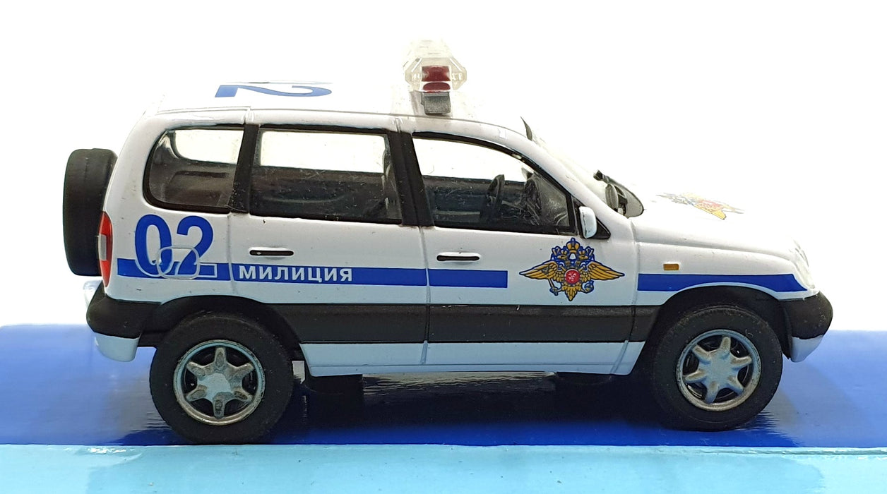 Cararama 1/43 Scale 210226M - Chevrolet Niva 02 Police Car - White