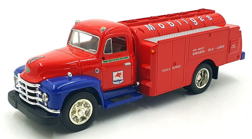First Gear 1/34 Scale 29-2011 - 1955 Diamond-T Tanker - Mobilgas