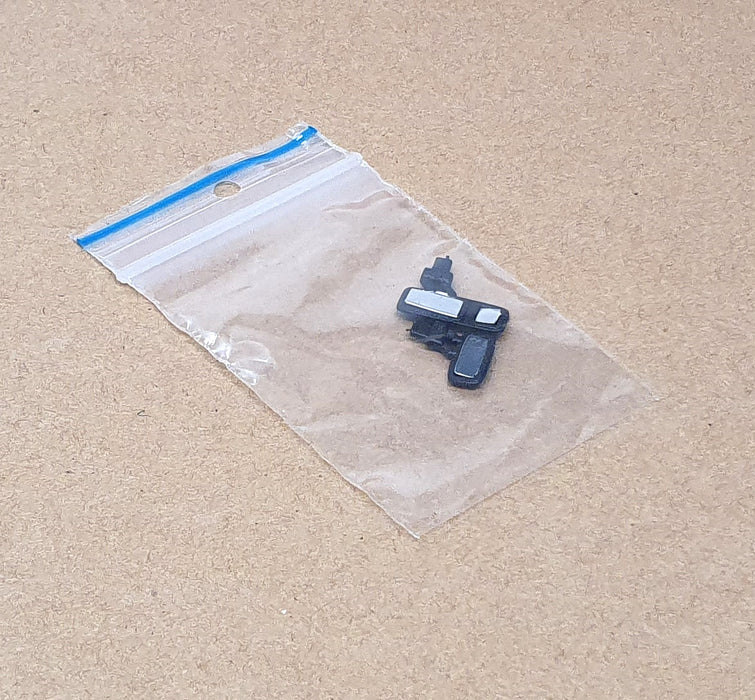 Tekno 1/50 Scale Nr. 65 Volvo FH12 Truck & Trailer Munro Trans Ltd - Yellow/Blue