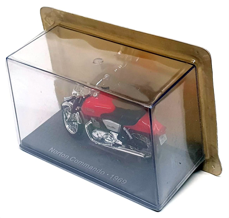 Altaya 1/24 Scale 18424 - 1969 Norton Commando Motorbike - Red