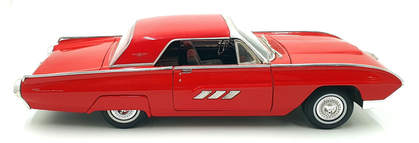 Anson 1/18 Scale Diecast 12226K - 1963 Ford Thunderbird - Red