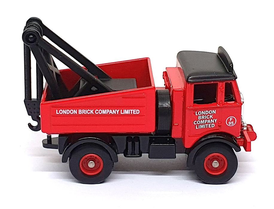 Lledo 1/76 Scale DG114004 - AEC Mammoth Ballast & Winch London Brick Co. - Red