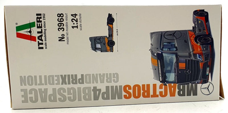 Italeri 1/24 Scale Unassembled Kit 3968 - Mercedes-Benz MB Actros MP4 Big Space