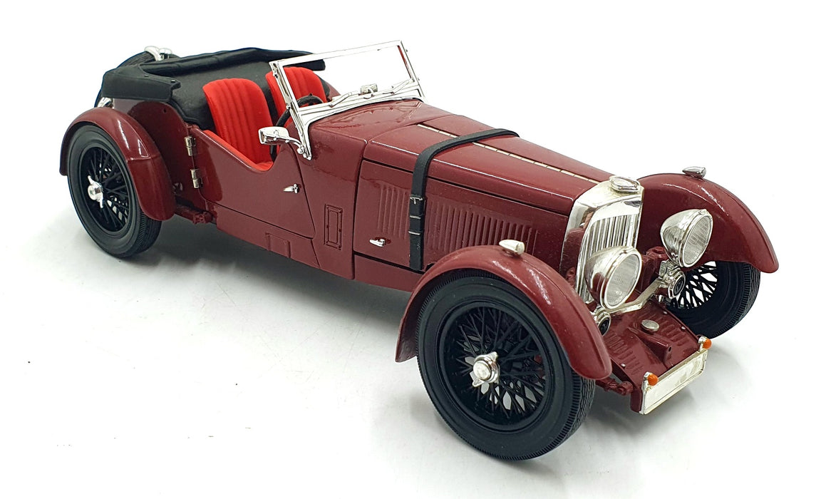 Signature 1/18 Scale Diecast 22426A - 1934 Aston Martin - Red