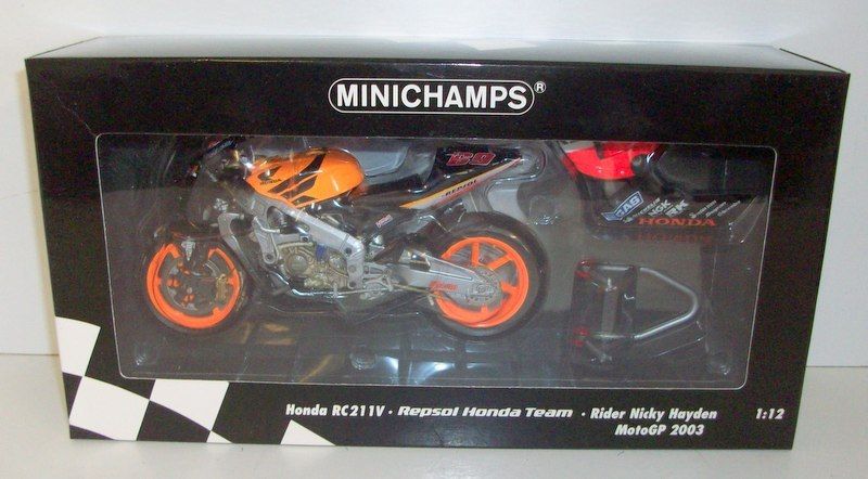 Minichamps 1/12 Scale - 122 037169 Honda RC211V Repsol Honda Nicky Hayden 2003