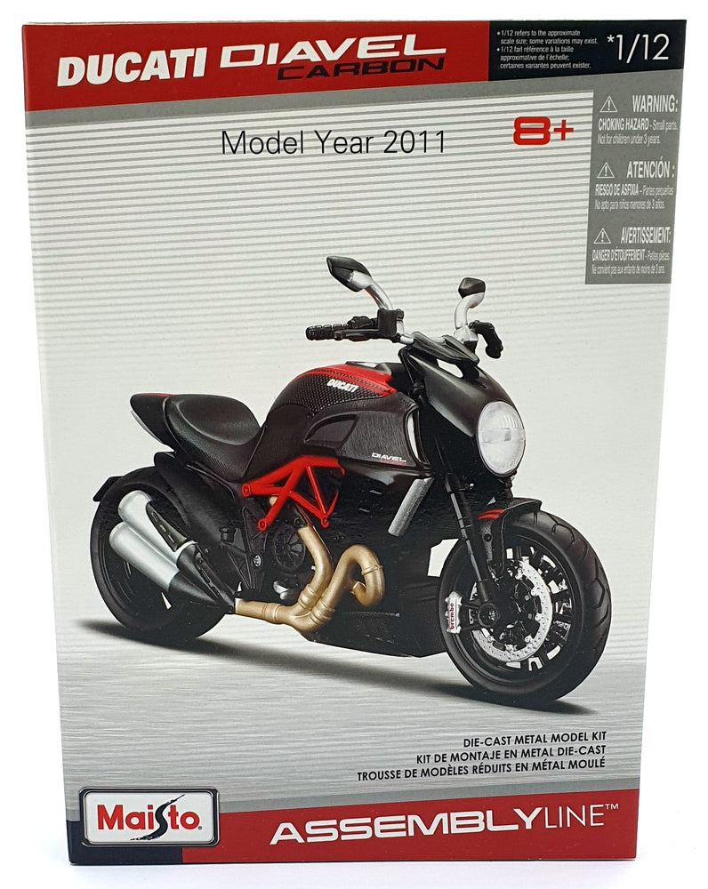 Maisto 1/12 Scale Kit 39196 - 2011 Ducati Diavel Carbon Motorbike - Black/Red