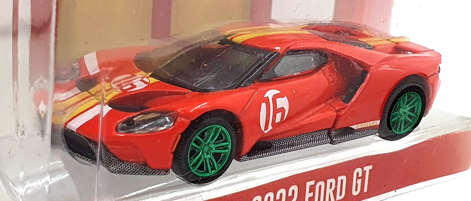 Greenlight 1/64 Scale 30395 - 2022 Ford GT #16 Alan Mann - Chase