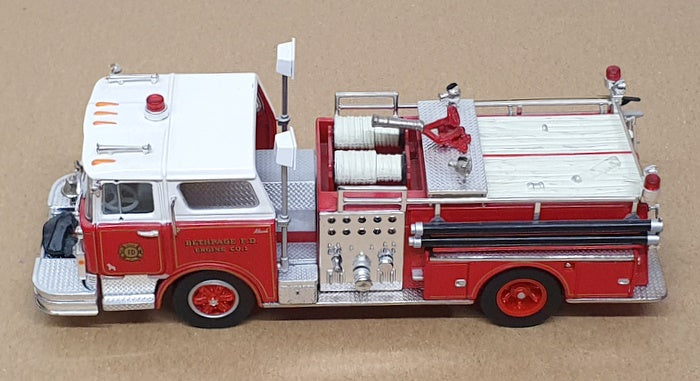Corgi 1/50 Scale US52008 - Mack CF Pumper Engine Co. 1 Bethpage NY - Red/White