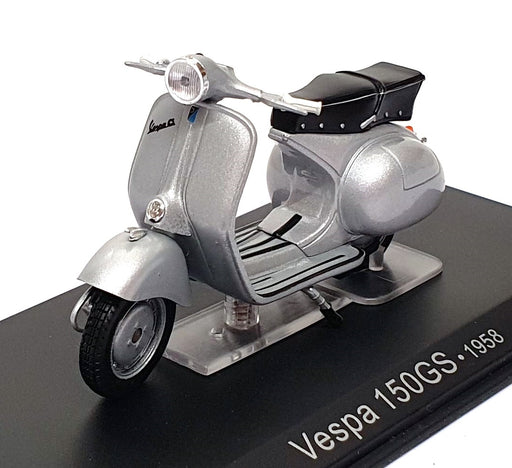 Altaya 1/24 Scale V1958S - 1958 Vespa 150GS Motorbike - Silver